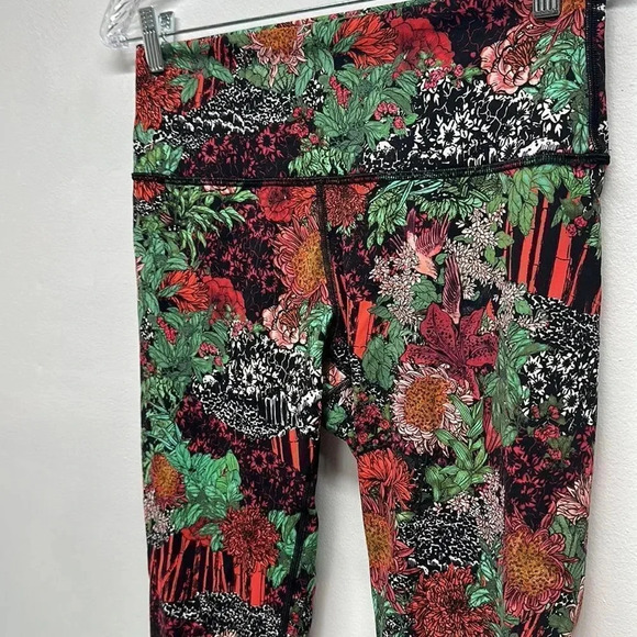 Lululemon Wunder Under Hi Rise 1/2 Tight Leggings Pants 17" Zen Garden Size 10 - Picture 5 of 10